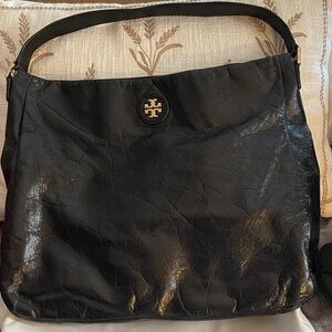 Tory Burch smooth Black Leather Timeless with dust bag